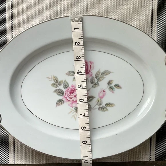 Vintage set of 3 Rosetta 5221 Pattern,serving prices.